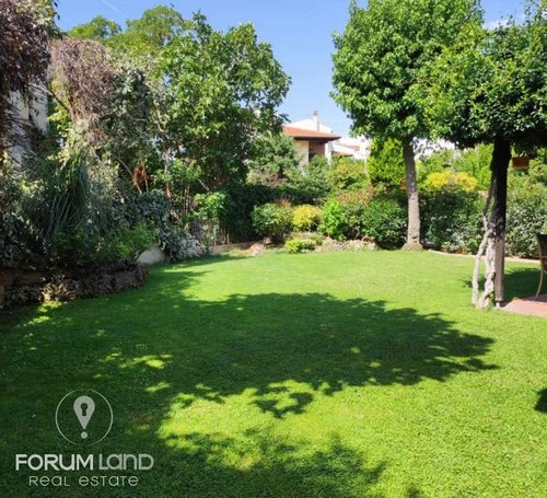 Forumland Real Estate, Garden