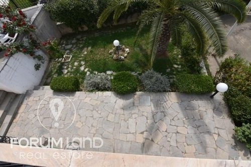 Forumland Real Estate, Ιδιωτικός κήπος