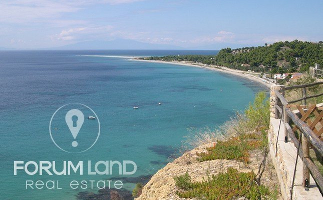 Forumland Real Estate, αγροτεμάχιο 4.000τ.μ
