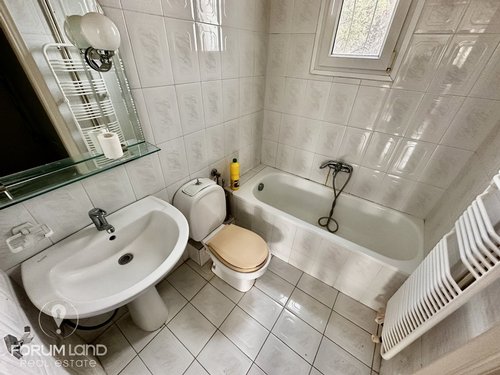 Forumland Real Estate, μπάνιο