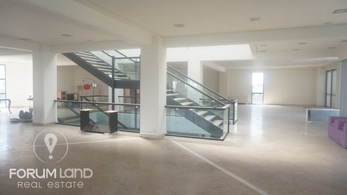 Forumland Real Estate, Επαγγελματικό κτίριο 1.430τ.μ