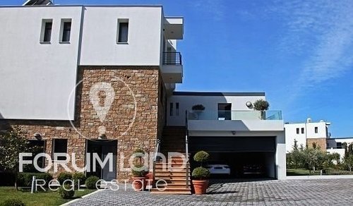 forumland Real Estate, Luxury Modern House in Kassandra